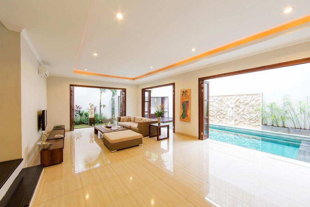 White Lotus Villas Seminyak Εξωτερικό φωτογραφία