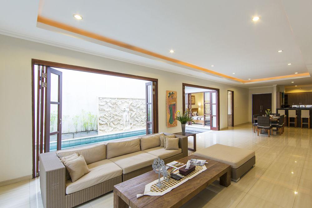 White Lotus Villas Seminyak Εξωτερικό φωτογραφία