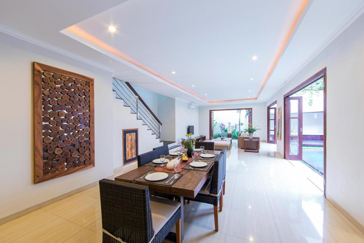 White Lotus Villas Seminyak Εξωτερικό φωτογραφία